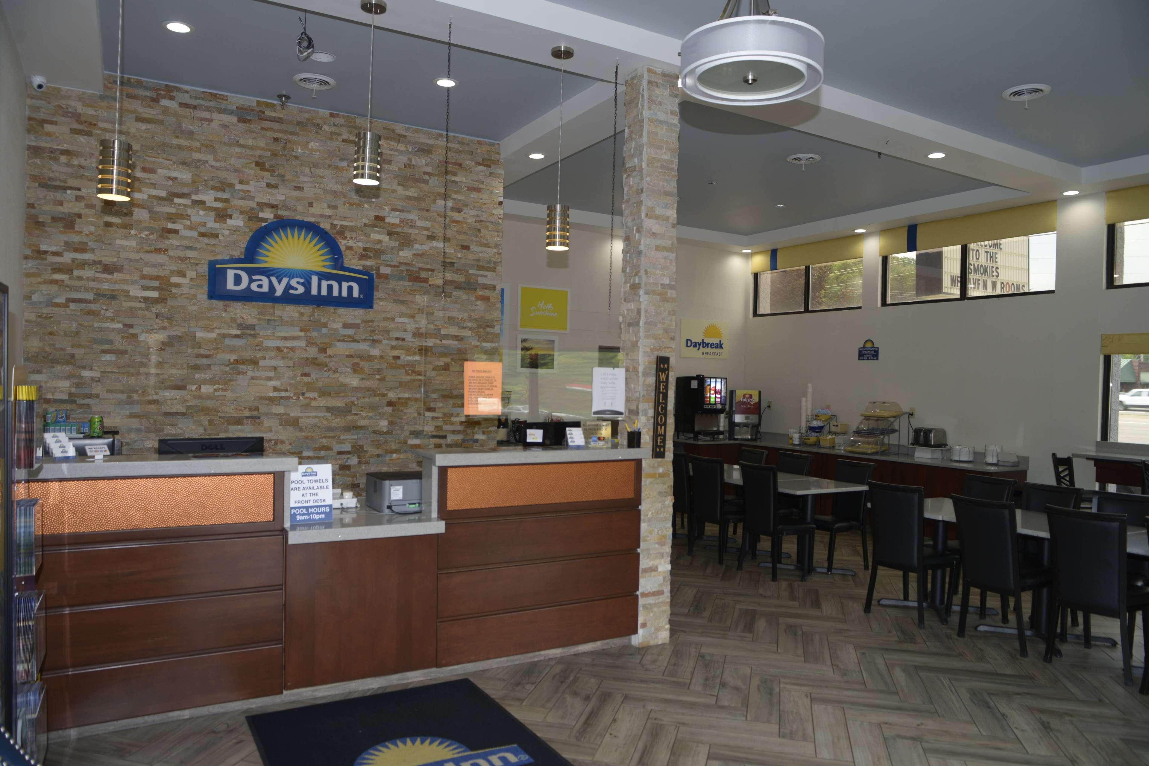 Days Inn By Wyndham Kodak/Sevierville Intrstate Smokeymntns Dış mekan fotoğraf