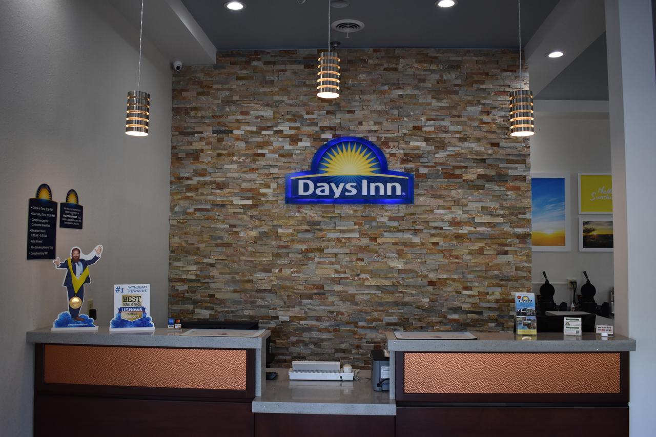 Days Inn By Wyndham Kodak/Sevierville Intrstate Smokeymntns Dış mekan fotoğraf